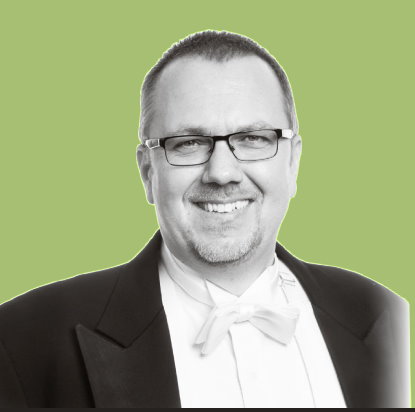 Piotr green Background